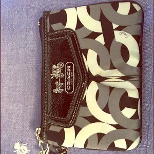 Small Coach wristlet